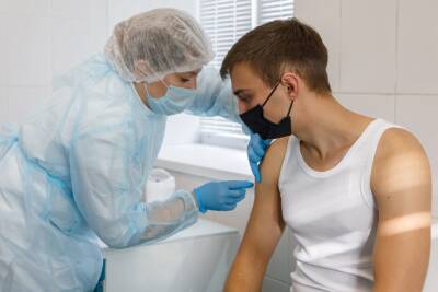 Почти 20 тысяч жителей Глазова поставили прививку от гриппа