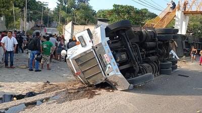 Не менее 49 человек погибли и 58 пострадали в ДТП с грузовиком в Мексике