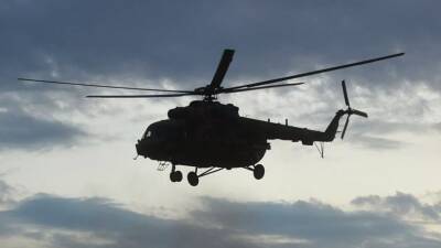 К поискам пропавших рыбаков на Сахалине привлекли вертолёт