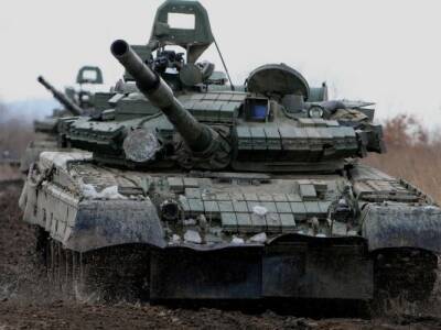 Морпехи Тихоокеанского флота России получили модернизированные танки Т-80БВ