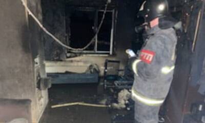 Ангар загорелся в Петрозаводске: три человека эвакуировали