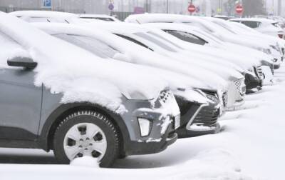 Автоэксперт предложил пересмотреть стоимость парковки в Москве