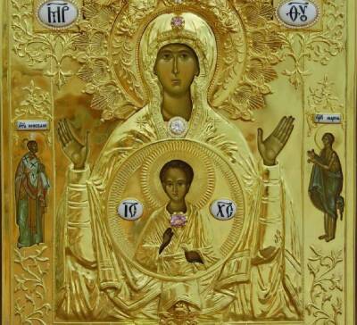 Православные чтут икону Пресвятой Богородицы «Знамение», какую молитву читать возле образа