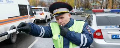 В Челябинске сотрудники УГИБДД задержали наркоторговца