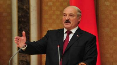 Как Лукашенко будет решать миграционный кризис: прогноз эксперта