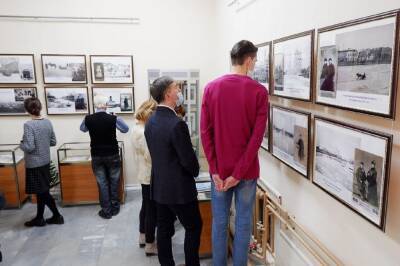 В научной библиотеке Астрахани открылась выставка раритетных фотографий