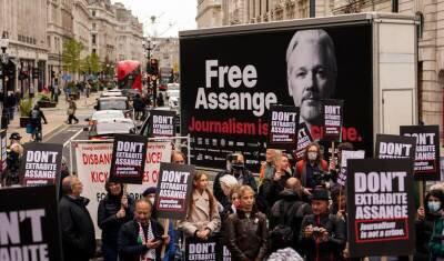 Британский суд разрешил экстрадицию Ассанжа в США