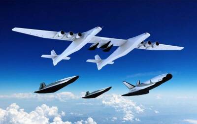Крупнейший в мире самолет станет носителем гиперзвуковых аппаратов