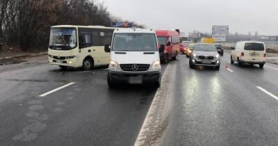ДТП в Киевской области: столкнулись три автобуса, есть пострадавшие