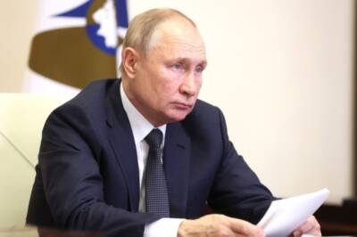 Путин: борьба с ковидом стимулирует ЕАЭС к партнерству в медицине