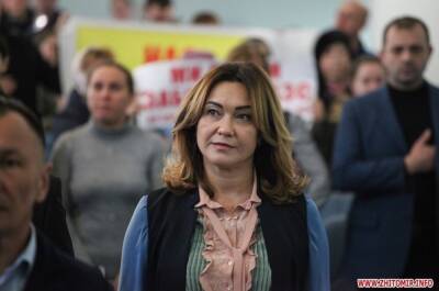 Депутат Житомирского облсовета неправильно задекларировала размер долей в компаниях – НАПК