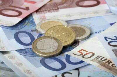 На Евро - Хорватия перейдет на евро с 1 января 2023 года - trend.az - Хорватия
