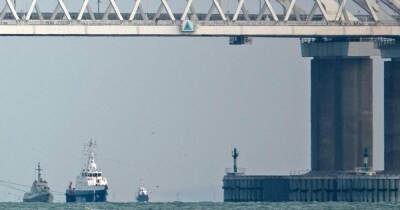 Эксперт: Украина послала судно "Донбасс" для проверки поддержки США