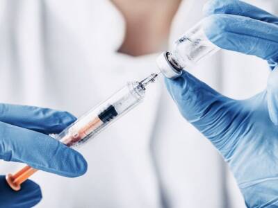 В США успешно испытали вакцину от ВИЧ