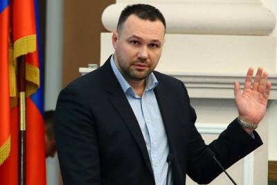 Экс-глава комитета по рекламе мэрии Новосибирска предстанет перед судом
