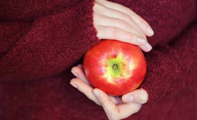 iDNES (Чехия): десять продуктов полезных для мозга. Съешьте яблоко или шоколад