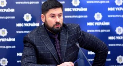 «Приятно не будет»: на Донбассе замглавы МВД устроил разборки с полицией на блокпосте