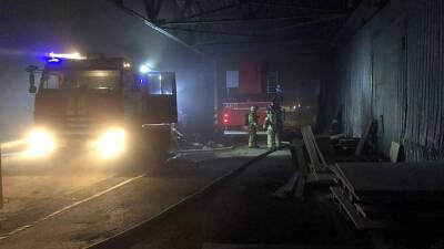 Открытое горение на складе в Ростове-на-Дону ликвидировали