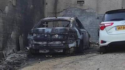 От угроз к действиям: неизвестные подожгли машину мэра Тират-Кармеля