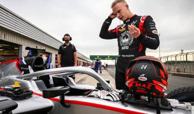 Заразившийся ковидом Никита Мазепин не будет участвовать в Гран-при «Формулы-1»