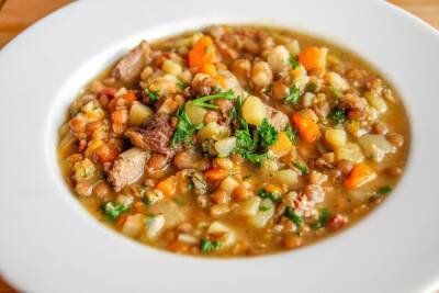 Лорен Манакер - Диетолог Манакер назвала суп для снижения холестерина - mk.ru