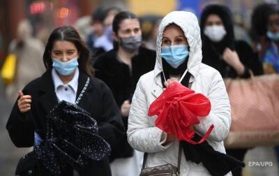 В Киеве за сутки COVID-19 заразился 461 человек