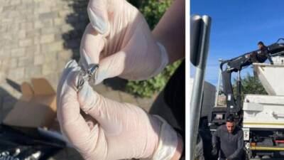 Жительница Герцлии случайно выбросила в мусор 3 кольца с бриллиантами