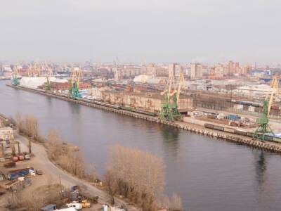 Грузооборот российских морских портов в 2021 году вырос на 1,7%