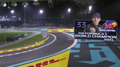 Гонщик из команды «Ред Булл» Макс Ферстаппен впервые выиграл «Формулу-1»