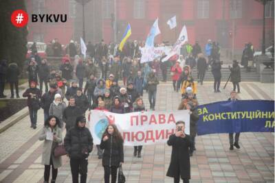 У Києві пройшов мітинг противників щеплень