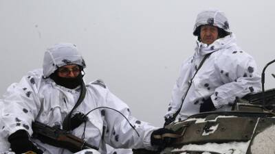 Захарова заявила, что «Украина накачивается вооружениями»