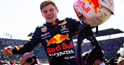 Макс Ферстаппен из Red Bull выиграл "Формулу-1" на последнем круге. Mercedes протестует