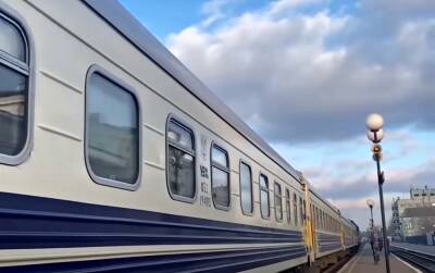 29 новых маршрутов: "Укрзализныця" изменила график передвижения 58 поездов, проверьте расписание