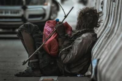 ВОЗ заявила о риске крайне бедности для полумиллиарда человек