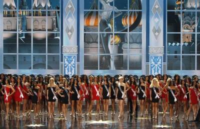 Победительницей конкурса Miss Universe стала участница из Индии
