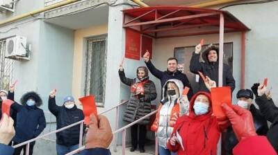 На родине спикера Госдумы Володина жители хотят провести референдум из-за QR-кодов
