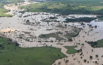 Наводнение в Бразилии: тысячи эвакуированных, есть погибшие