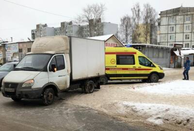 В Тверской области водитель фургона сбил пожилую женщину
