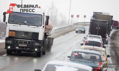 Пять фур слетели в кювет на трассе Новосибирск – Омск