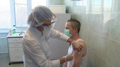 Привитым иностранными вакцинами россиянам выдадут сертификат