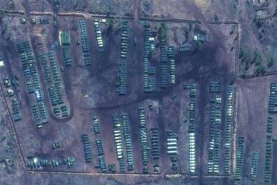 Российская армия вблизи Украины: О чем говорят спутниковые снимки