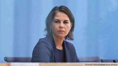 Новый министр иностранных дел ФРГ Анналена Бербок выступила с заявлением по «Северному потоку-2»