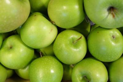 21 тонну белорусских яблок не смогли провезти через границу в Псковской области