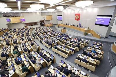 Депутат допустил отказ от введения норм о QR-кодах в России