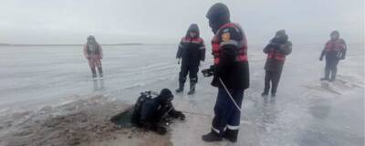 В Костанайской области машина с рыбаками провалилась под лед