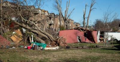В американском штате Кентукки торнадо разрушил более тысячи домов, Байден признал стихию федеральной катастрофой