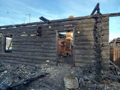 На Южном Урале в сгоревшем доме нашли два трупа