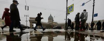 Ждем потопа: петербуржцы готовят резиновые сапоги из-за неубранного снега