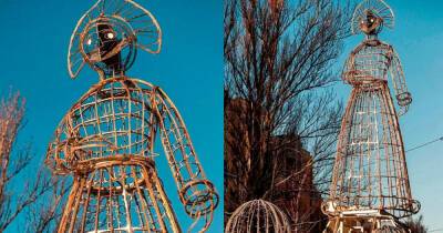 Власти Костромы отреагировали на критику скульптуры Снегурочки