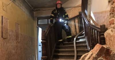 Во Львове из-за взрыва газа в жилом доме троих человек госпитализировали с ожогами